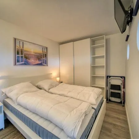 - Haus L, App 0l0508